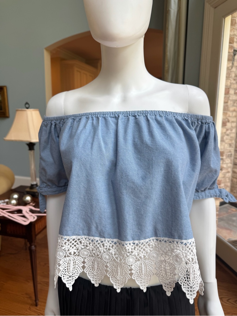 iris Light Blue Off-Shoulder Crop Top with White Lace Hem